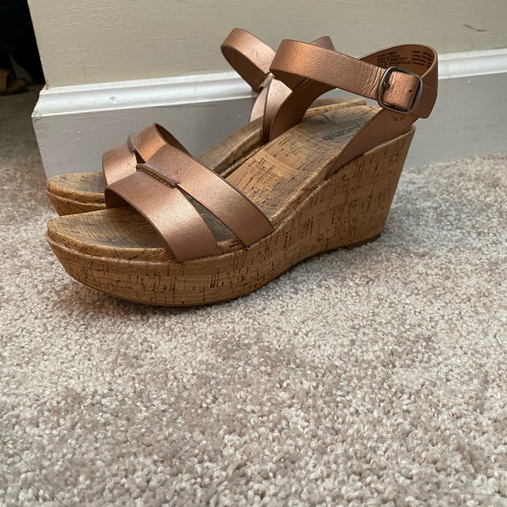 Pink Wedges